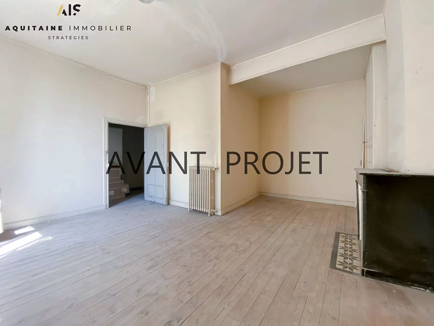 AQUITAINE IMMOBILIER STRATEGIES - CENTRE VILLE LA ROCHEFOUCAULD - EXCLUSIVITE - IMMEUBLE POTENTIEL 4 APPARTEMENTS OU PROJET PROFESSIONNEL + 3 LOGEMENTS / image 4