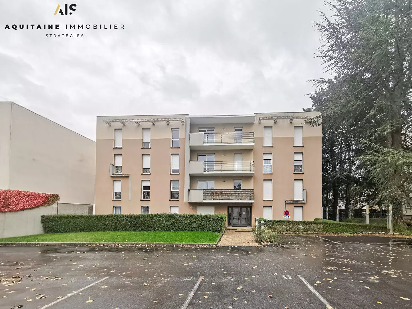 NOUVEAUTE - AQUITAINE IMMOBILIER STRATEGIES - SECTEUR GRAND LARGE/FACULTES - EXCLUSIVITE - POITIERS - T2 44 M² + PLACE DE PARKING / image 5