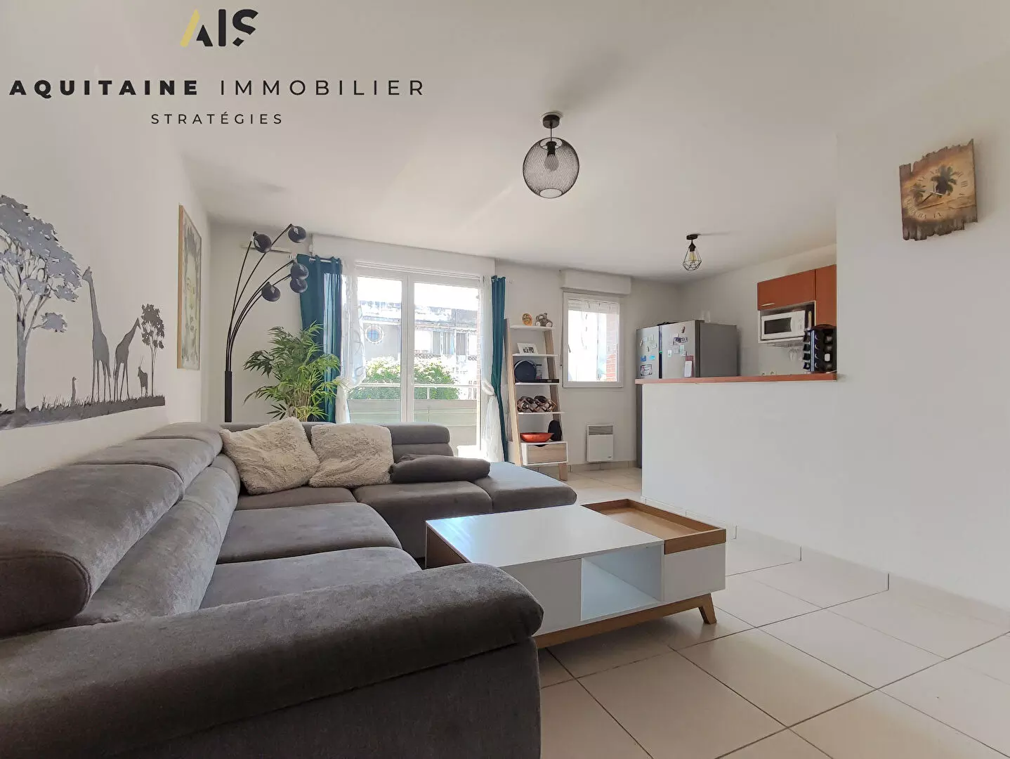 AQUITAINE IMMOBILIER STRATÉGIES - EXCLUSIVITÉ - LIBRE DE TOUTE OCCUPATION -POITIERS - APPARTEMENT TYPE 3 - 63 M² / image 5