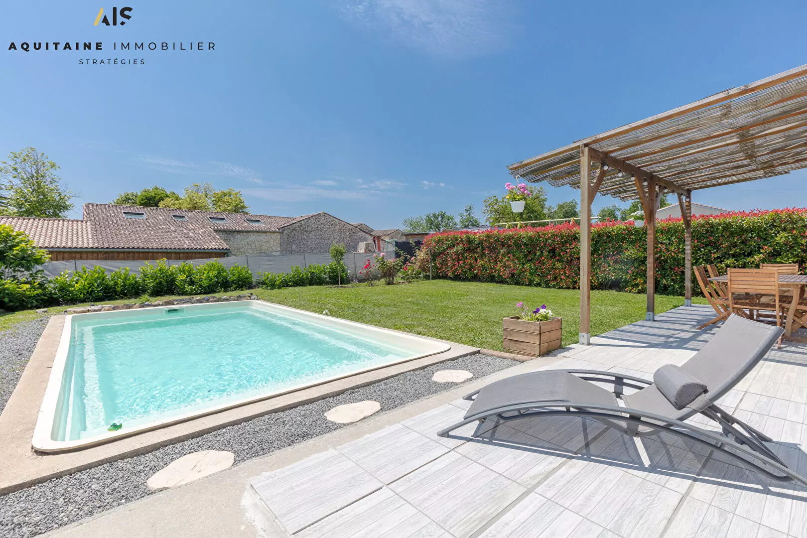 AQUITAINE IMMOBILIER STRATEGIES - EXCLUSIVITE - SAINT QUENTIN DE BARON - MAISON T4 - 96 M2 - GARAGE 15 M² - PISCINE / image 5