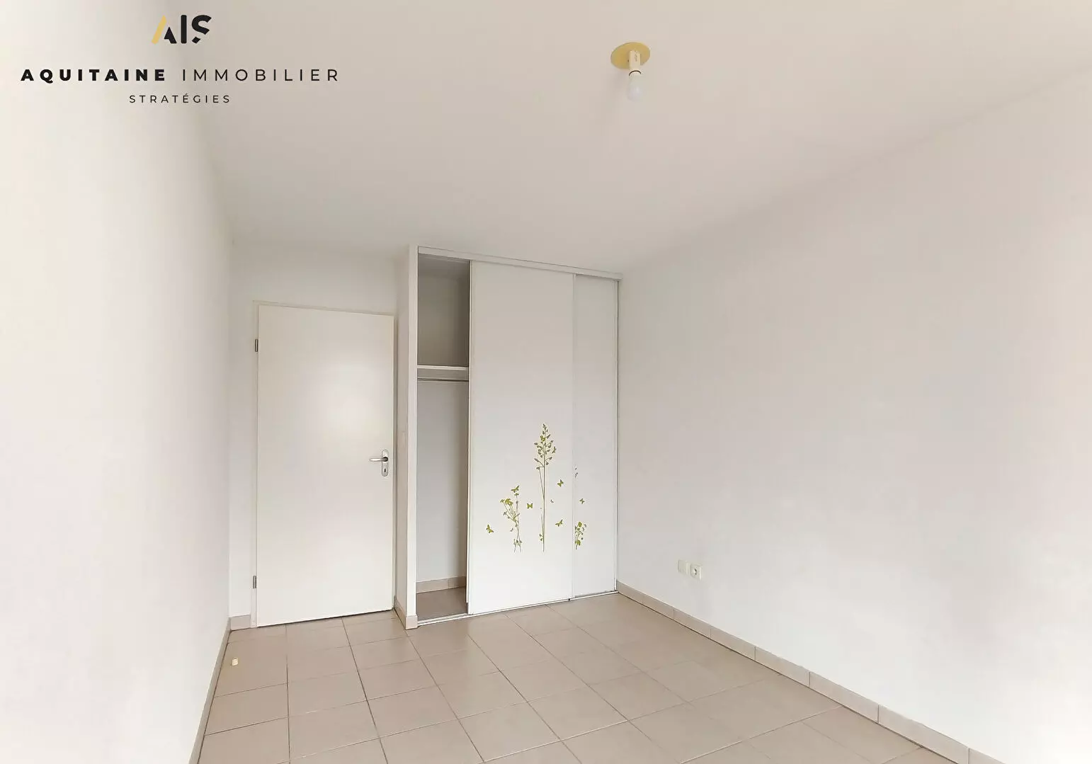 AQUITAINE IMMOBILIER STRATÉGIES - EXCLUSIVITÉ - LIBRE DE TOUTE OCCUPATION -POITIERS - APPARTEMENT TYPE 3 - 63 M² / image 9