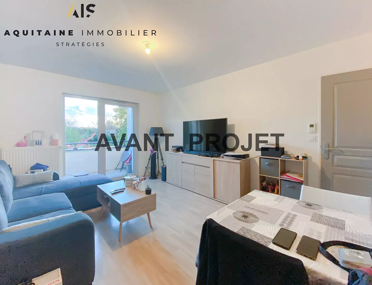 EXCLUSIVITE - AQUITAINE IMMOBILIER STRATÉGIES - BUXEROLLES - APPARTEMENT TYPE 2 43.13m² + 1 PLACE DE PARKING / image 1